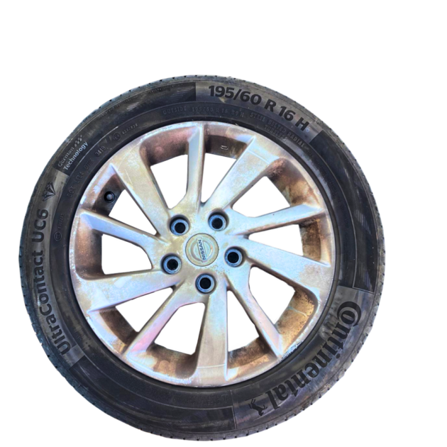 Nissan tyre Tyres alloy 195/60/R16