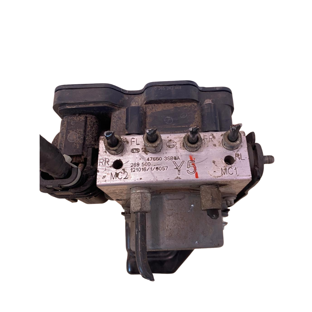 Nissan Pulsar 2012 B17 ABS - Image 3