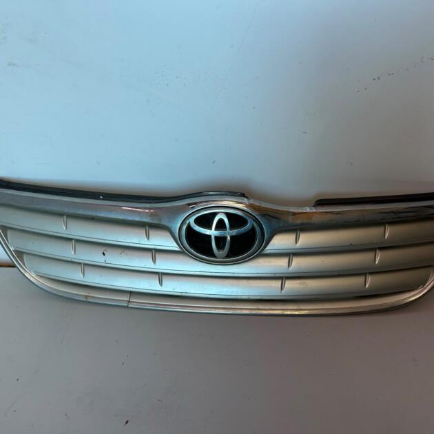 Toyota Corolla Front Grille 2004